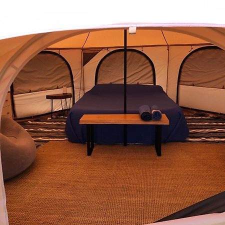 Tranquility Tent 拜昂 外观 照片