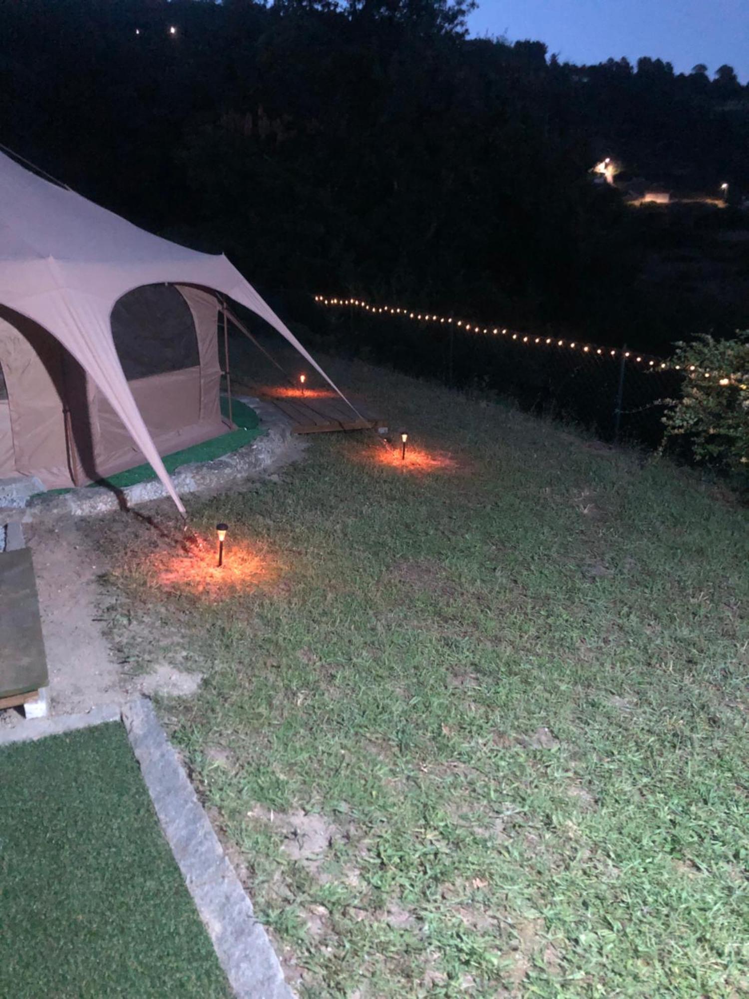 Tranquility Tent 拜昂 外观 照片