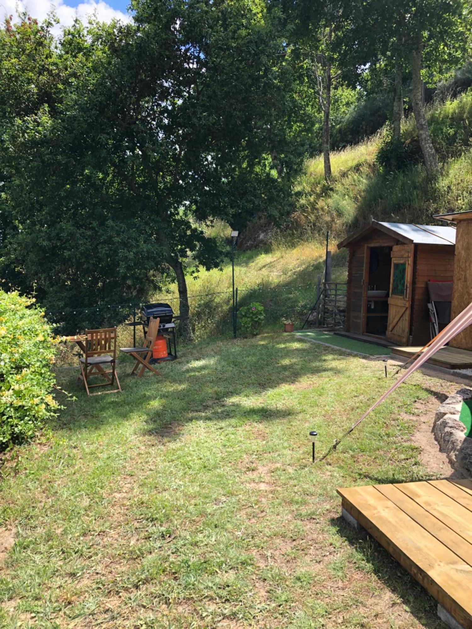 Tranquility Tent 拜昂 外观 照片