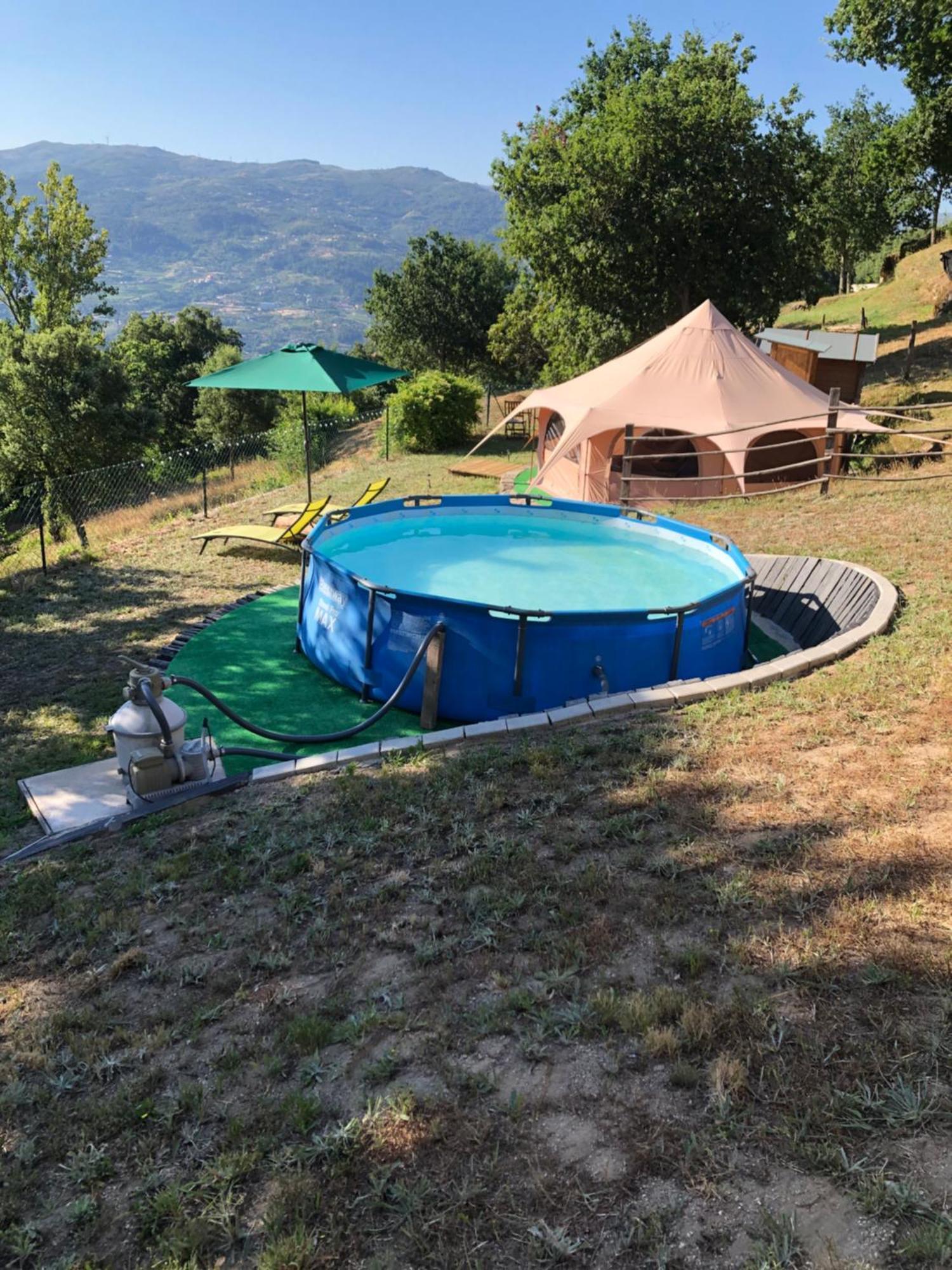 Tranquility Tent 拜昂 外观 照片